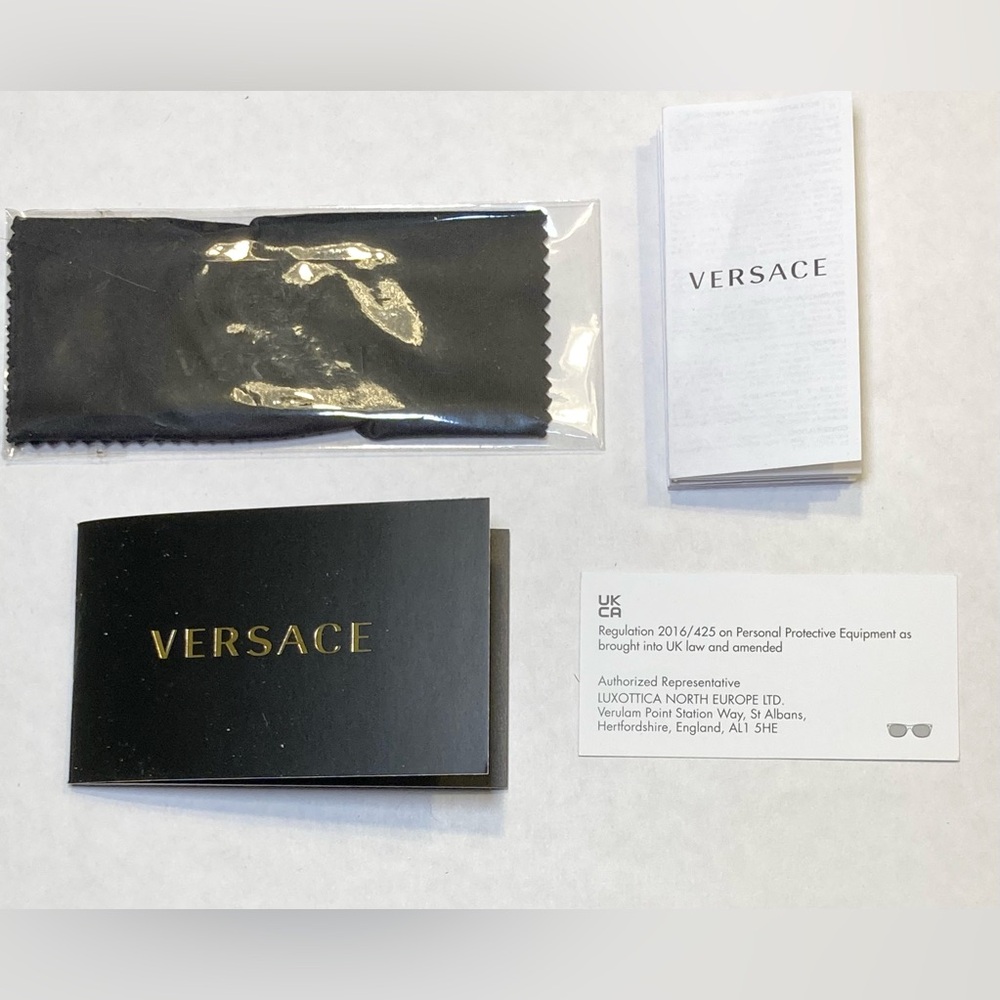 Versace Medusa Charm VE2198 Sunglasses - Picture 9 of 16